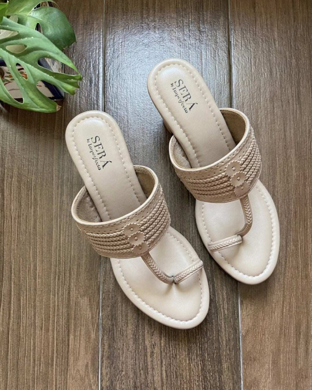 Kolhapuri Wedge - Ivory