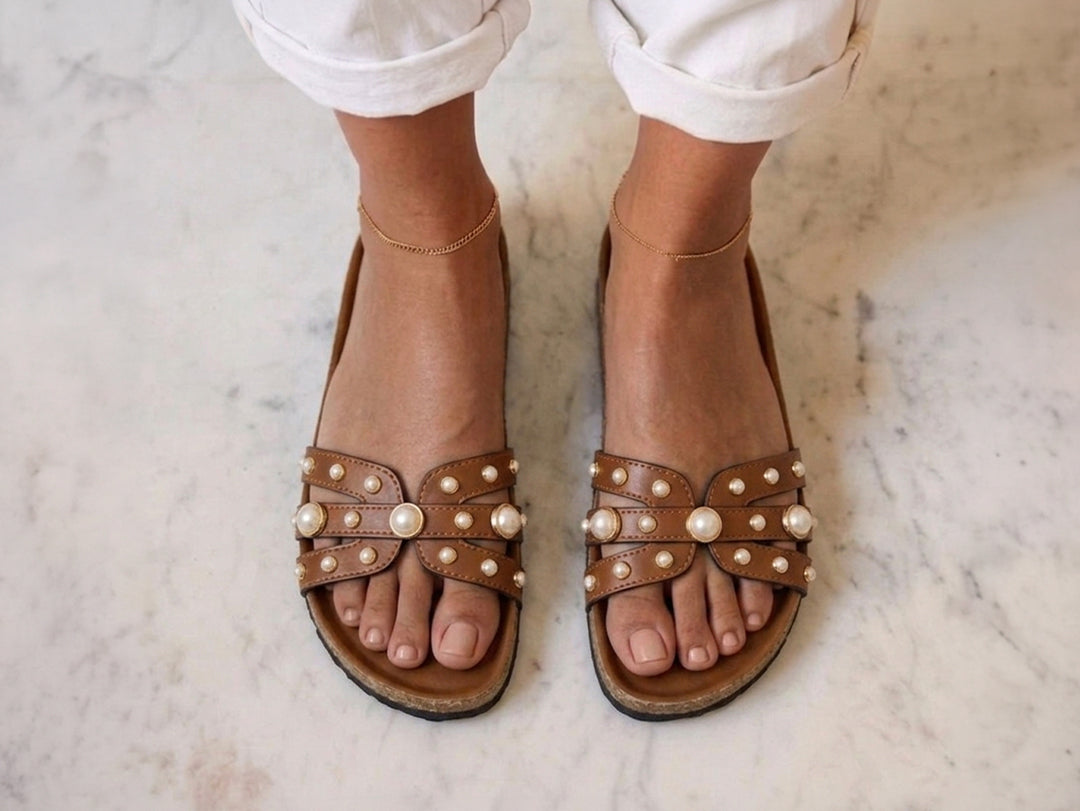 Pearl Slider Tan Swifty