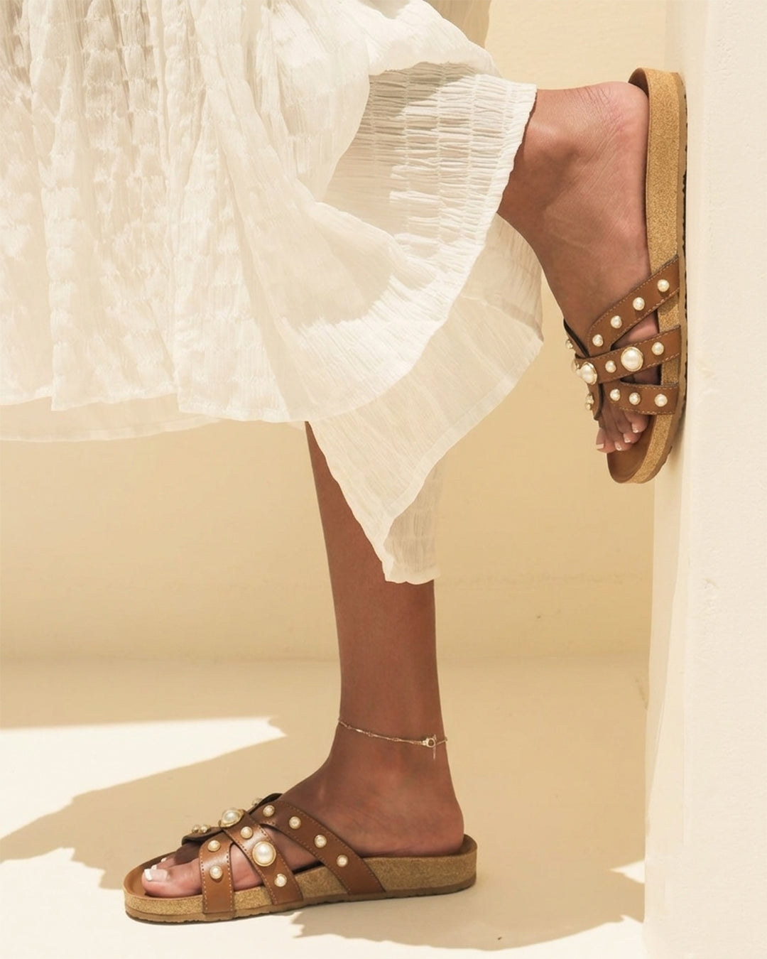 Pearl Slider Tan Swifty
