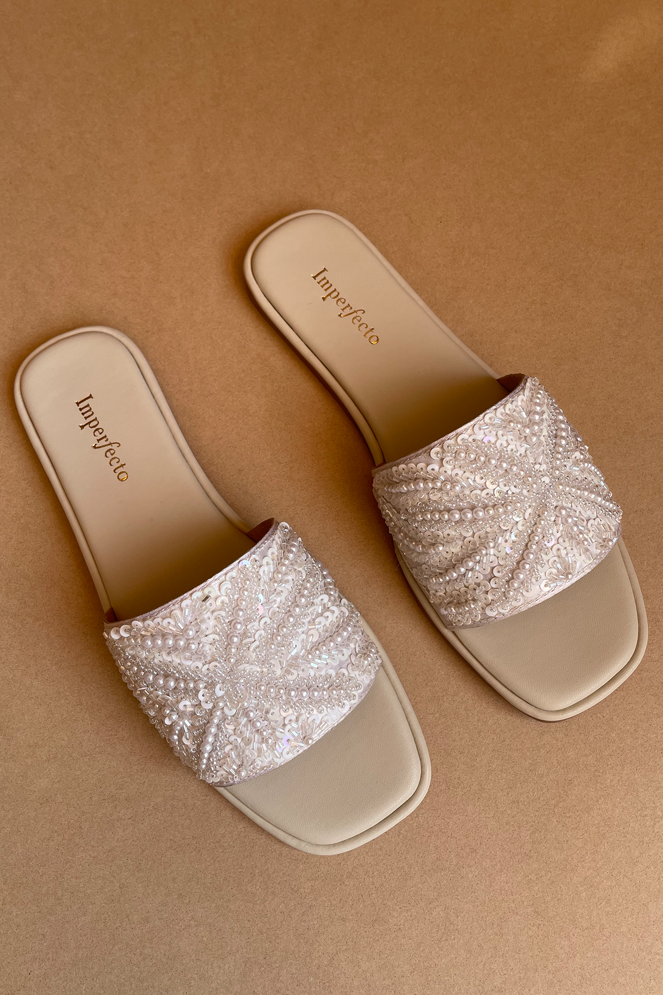 Ivory Dust Embroidery Sandals