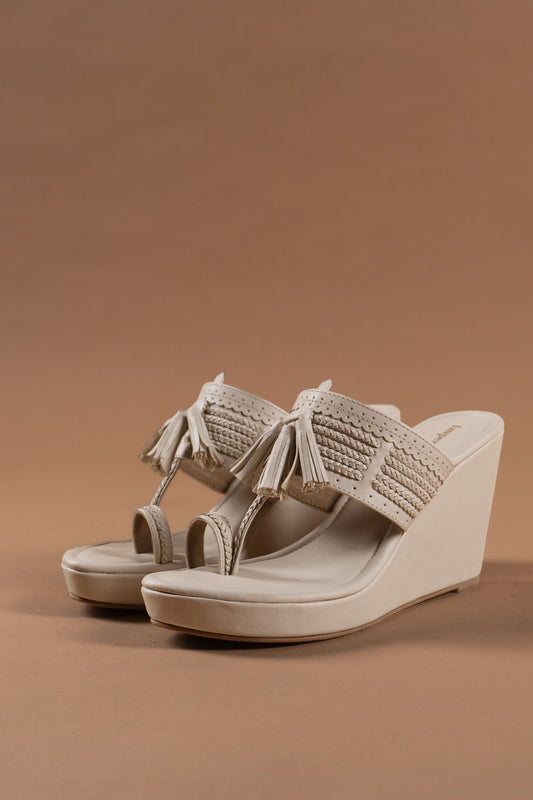 Ivory Kolhapuri Wedge