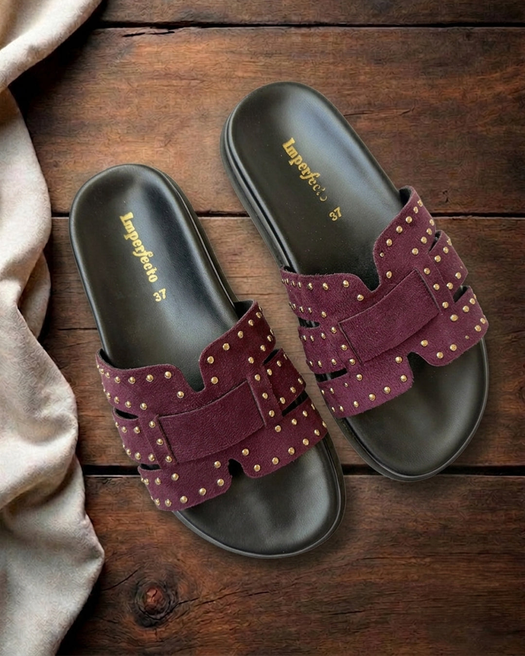 Maroon Coco Slider